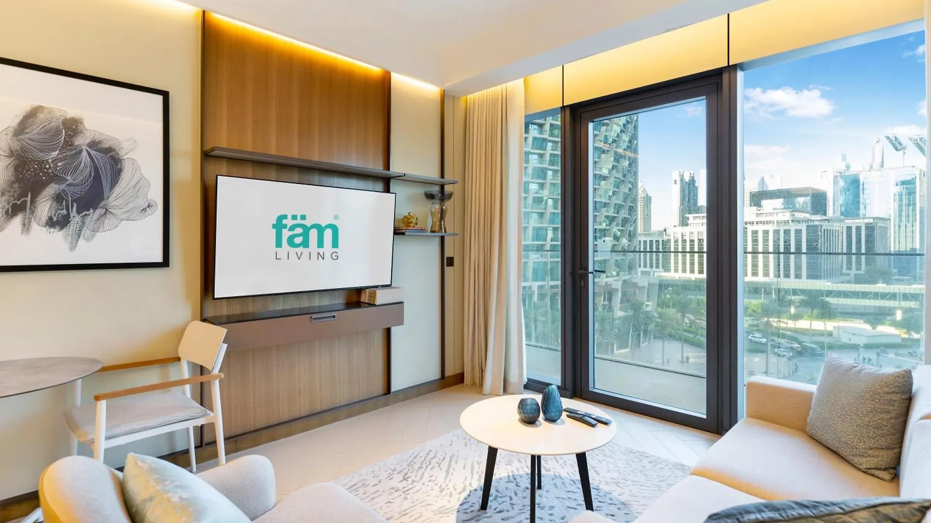 Fam Living - Address Residences Opera - Luxurious 2Bed Dubaj Apartmán
